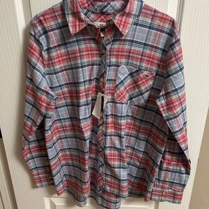 NWT Vineyard Vines Pink and Blue Plaid Button-Down Shirt